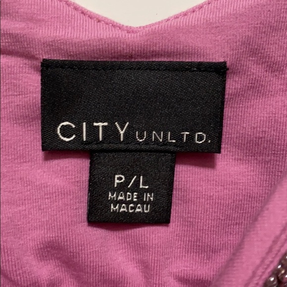 NWT city unltd. Pink top with bra size: L - Picture 5 of 9